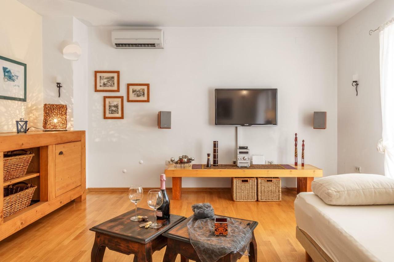 Holiday Home Harmony Zrnovnica Ngoại thất bức ảnh